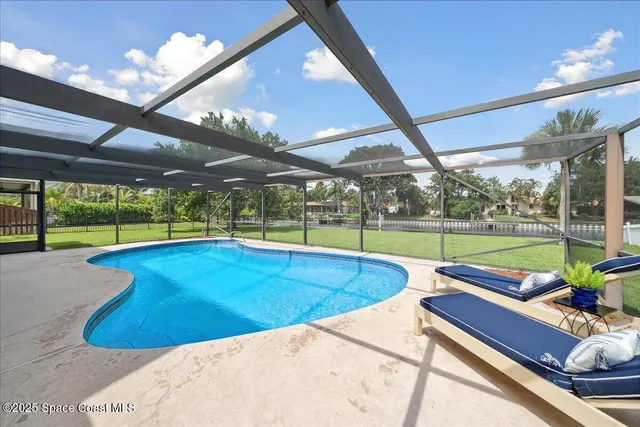 a view of a garden with a tree