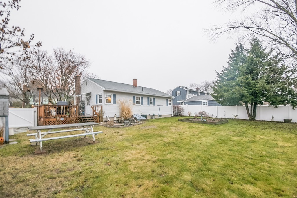 30 Rachel Street Springfield, MA 01129 - Photo 16 of 21