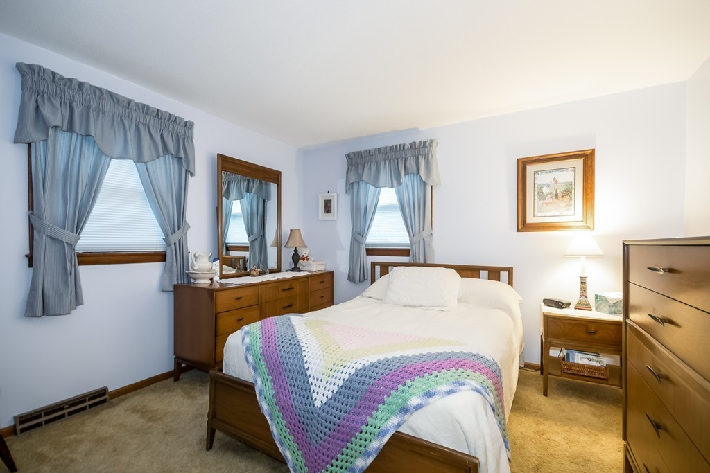 30 Rachel Street Springfield, MA 01129 - Photo 7 of 21