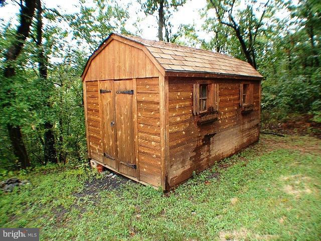 421 Hunting Road Winchester, VA 22603 - Photo 25 of 30 SHED