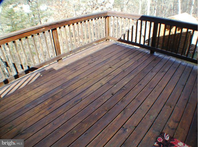 421 Hunting Road Winchester, VA 22603 - Photo 26 of 30 DECK