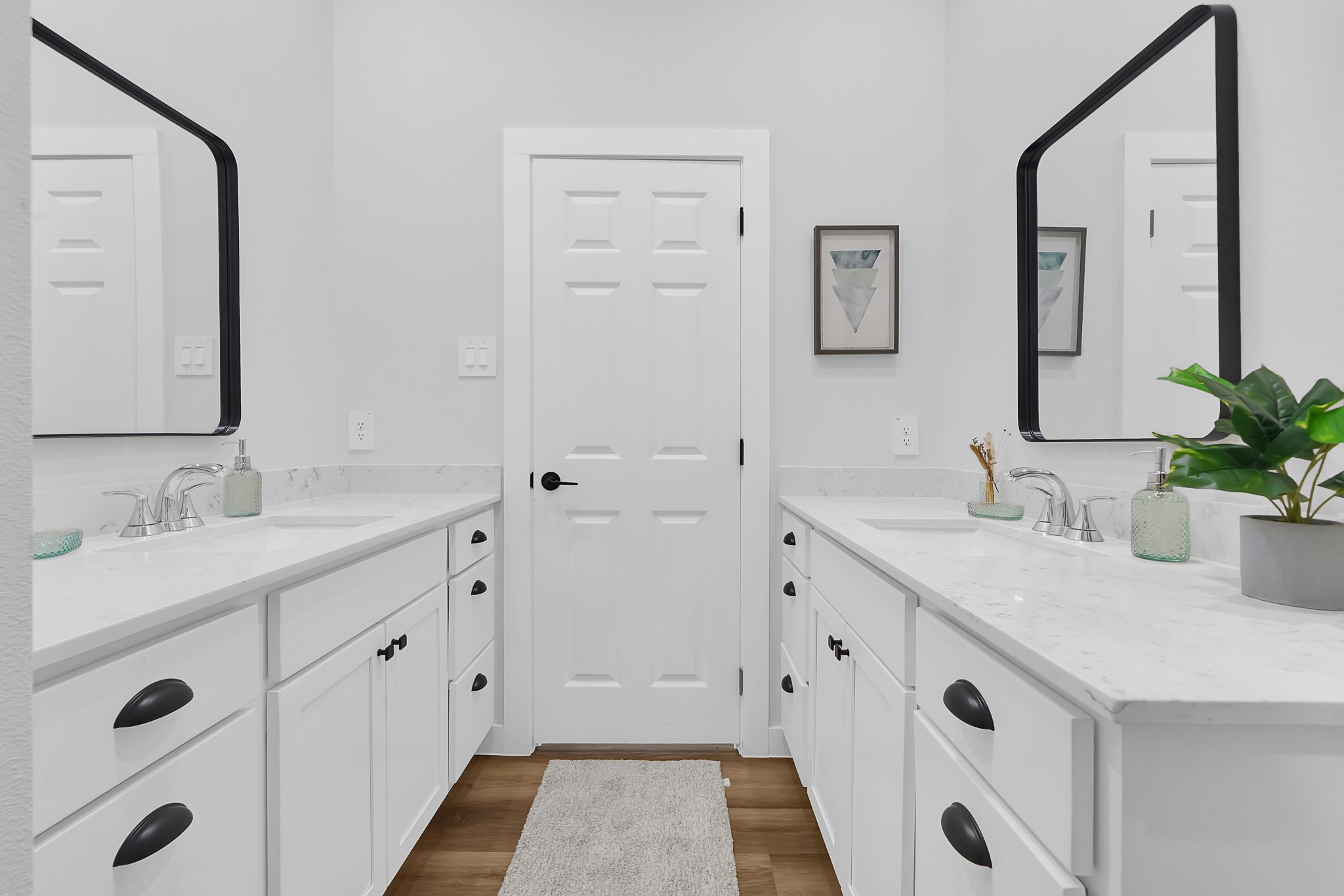38634 Spur 149 Road, Unit 22A Magnolia, TX 77354 - Photo 11 of 48 a spacious bathroom with double vanity sink a mirror and vanity