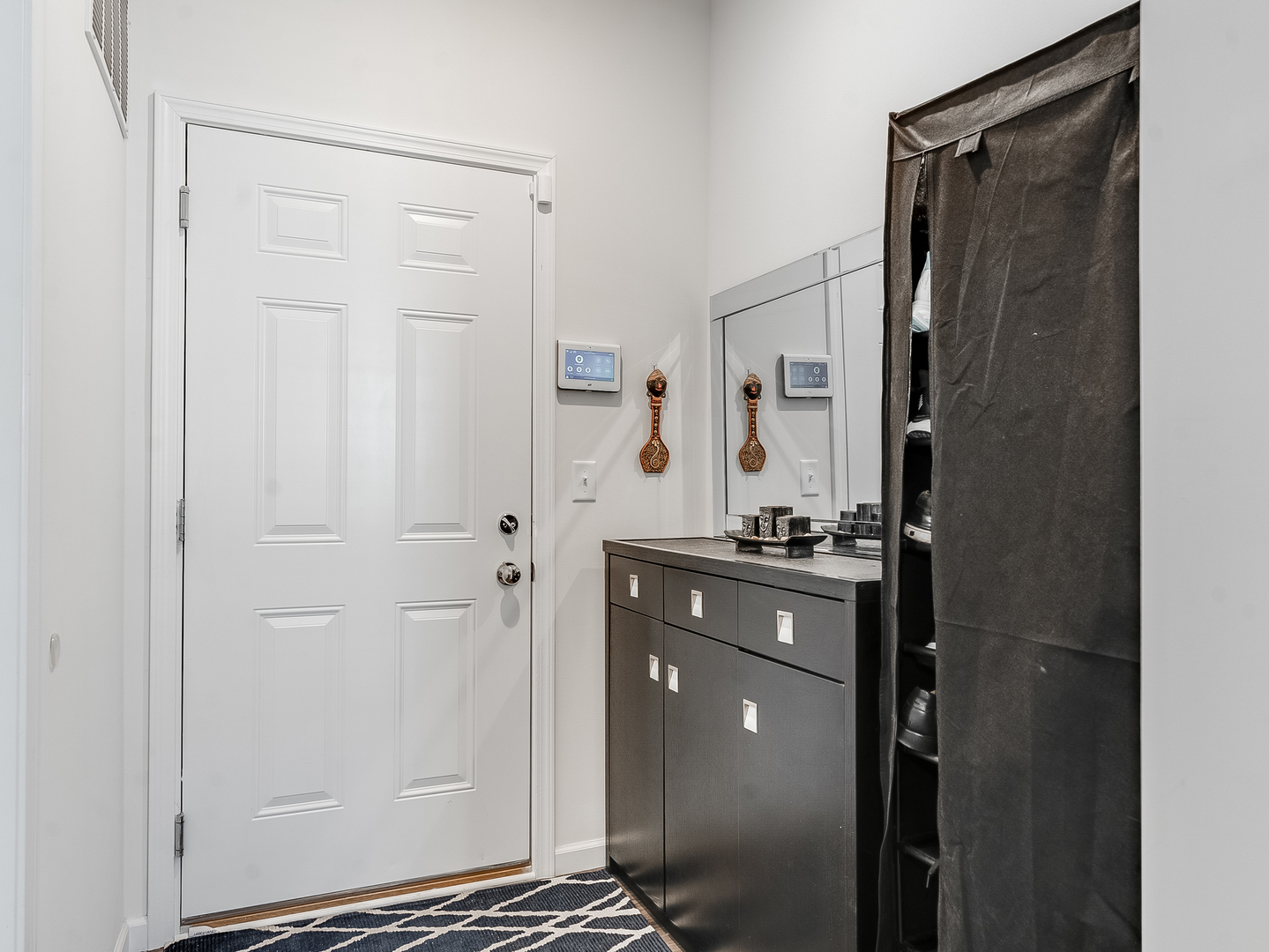 2552 Weatherbee Lane Naperville, IL 60563 - Photo 16 of 43 a bathroom with a sink a toilet and shower