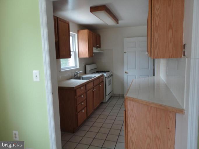 2803 Harris Avenue Silver Spring, MD 20902 - Photo 3 of 9 Kitchen