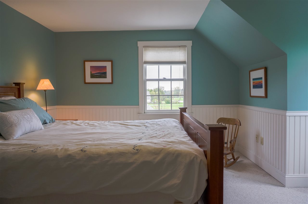 989 Greenbush Road Charlotte, VT 05445 - Photo 17 of 31 Gallery Image 17