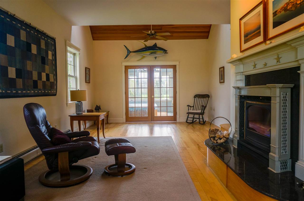 989 Greenbush Road Charlotte, VT 05445 - Photo 8 of 31 Gallery Image 8