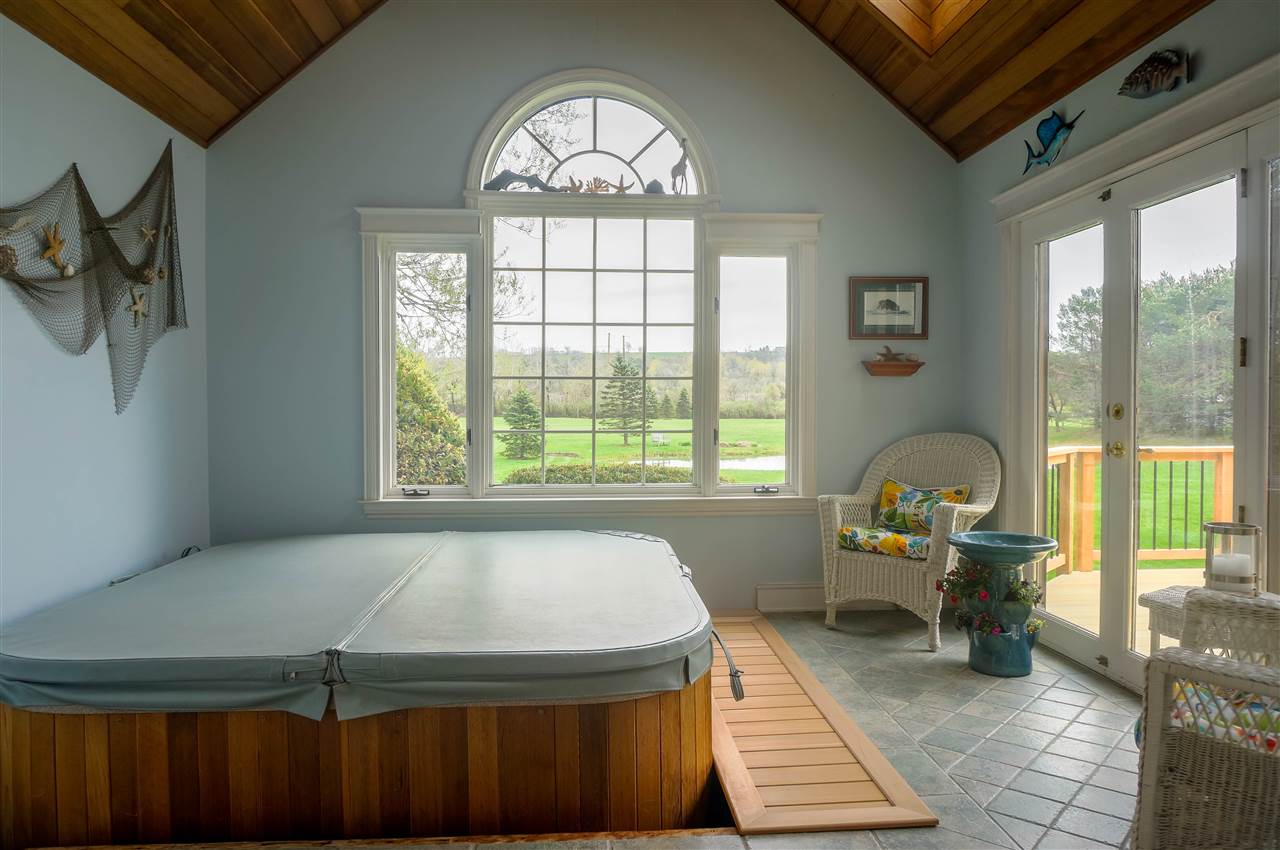 989 Greenbush Road Charlotte, VT 05445 - Photo 10 of 31 Gallery Image 10