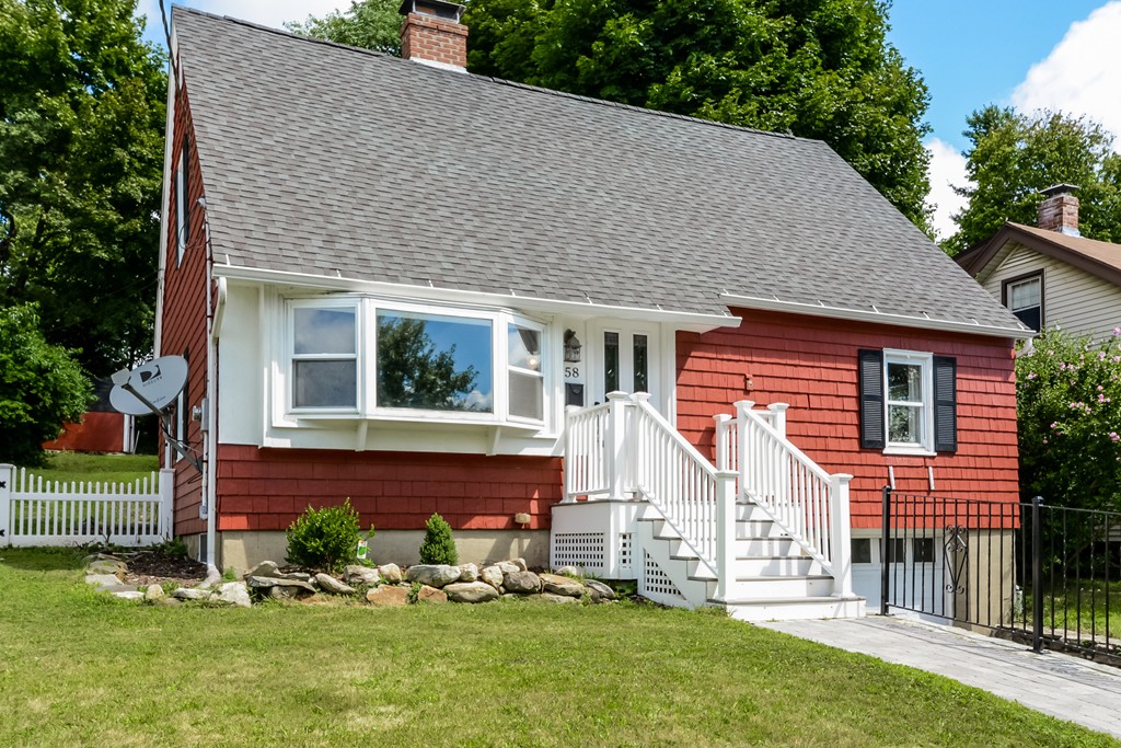 58 Barnard Road Worcester, MA 01605 - Photo 1 of 29 Gallery Image 1
