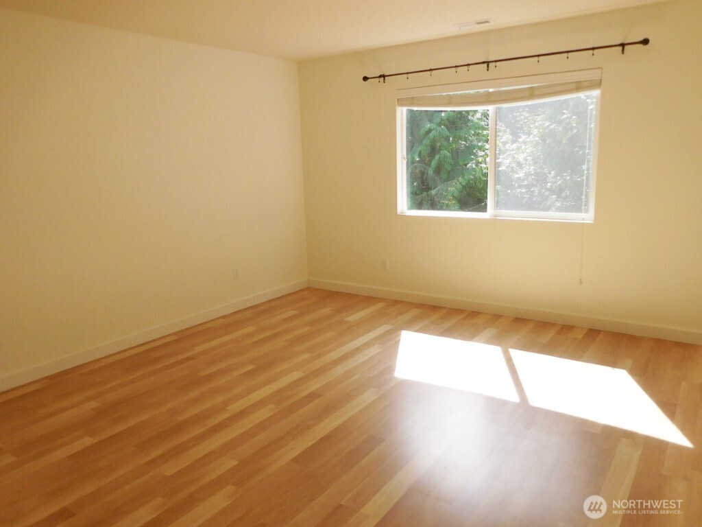 3024 183rd Place Southeast Bothell, WA 98012 - Photo 8 of 16