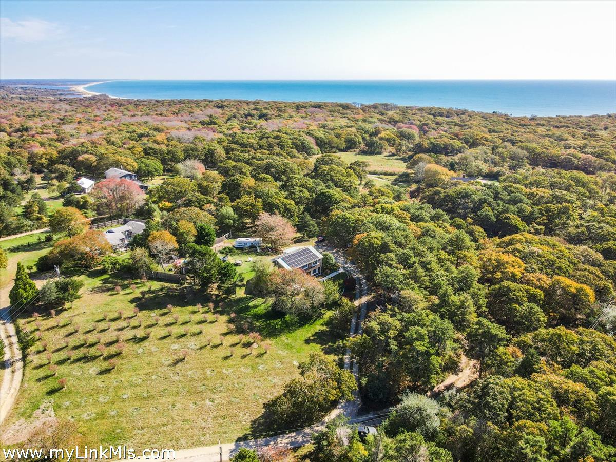 10 Rumpus Ridge Road Chilmark, MA 02535 - Photo 31 of 32 Gallery Image 31