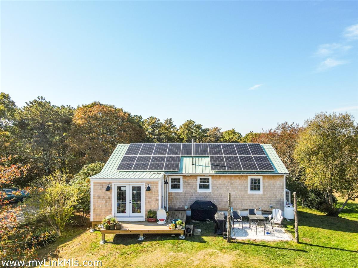 10 Rumpus Ridge Road Chilmark, MA 02535 - Photo 9 of 32 Gallery Image 9