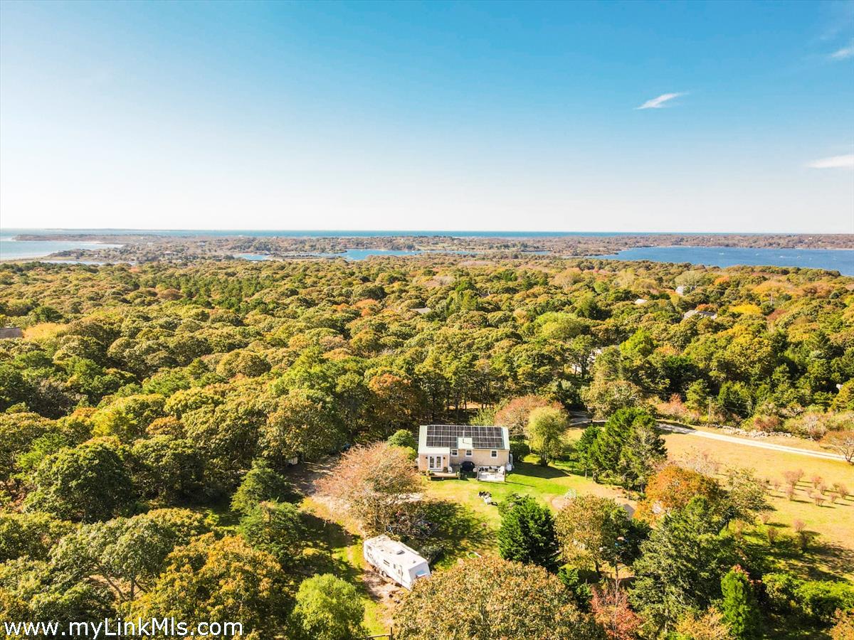 10 Rumpus Ridge Road Chilmark, MA 02535 - Photo 10 of 32 Gallery Image 10