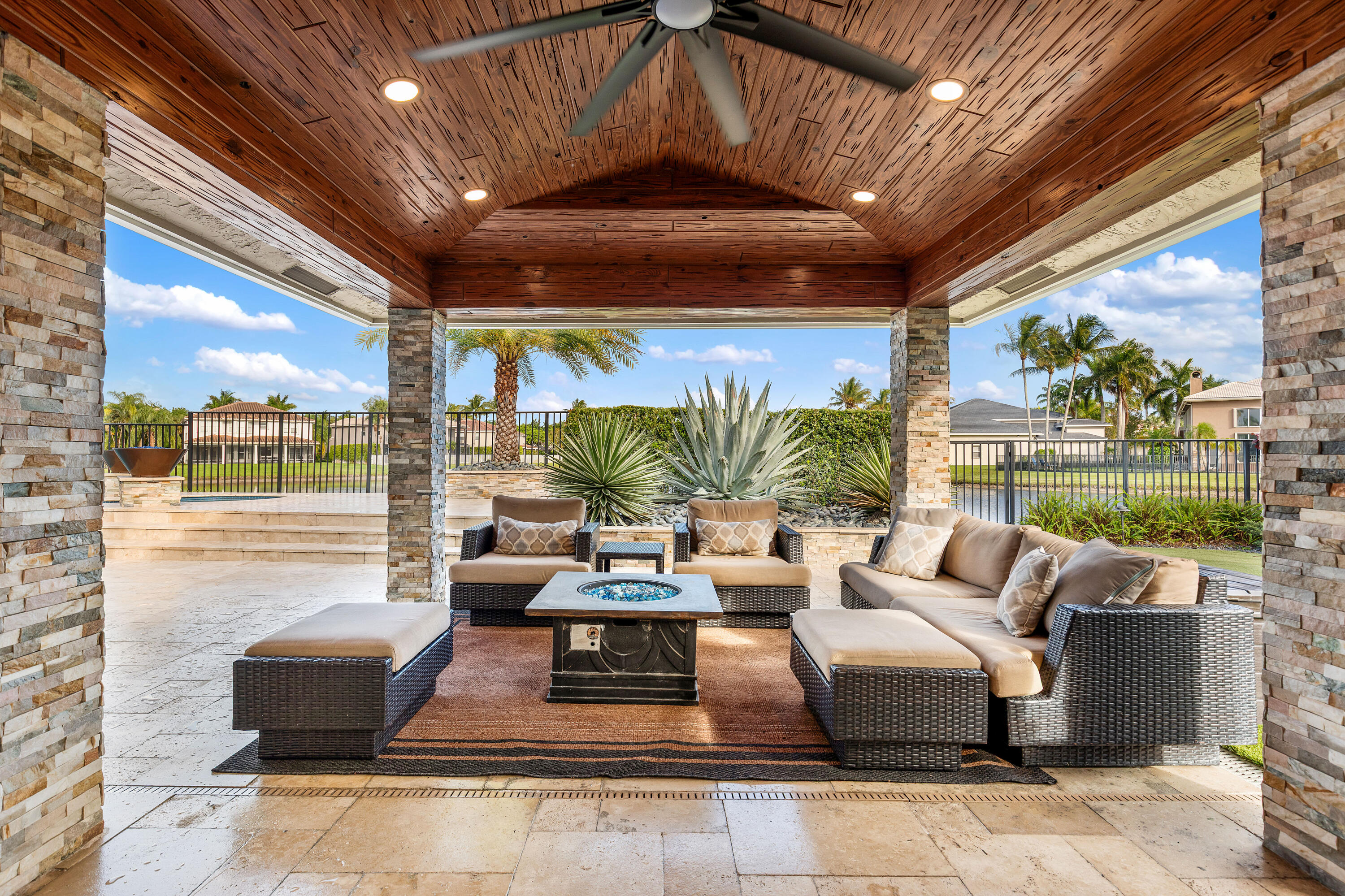 19132 Streamside Court Boca Raton, FL 33498 - Photo 60 of 114 1I6A0750