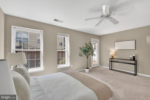 $435,000 | 6607 Thackwell Way, Unit 2201, Alexandria, VA 22315