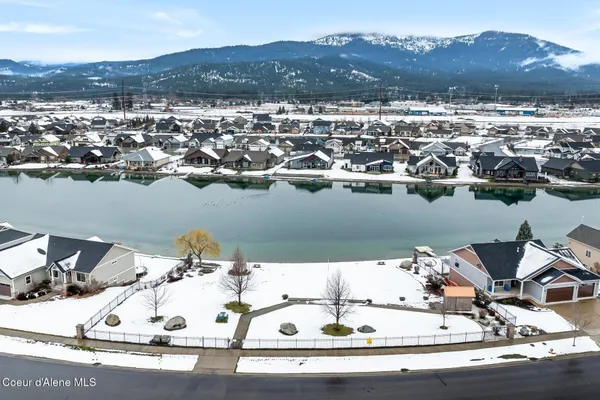 $682,000 | 13439 North Shimmering Court, Rathdrum, ID 83858