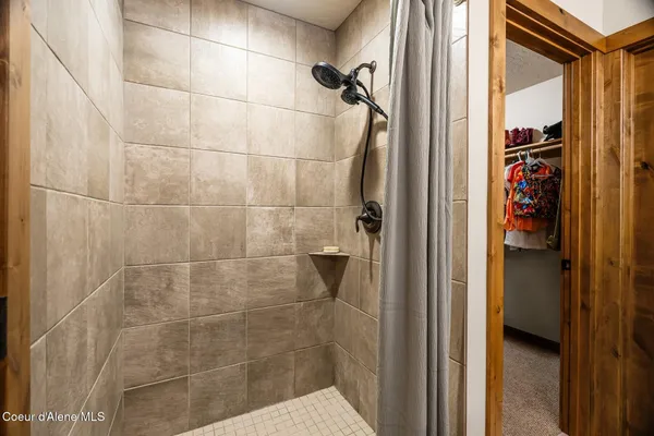 $682,000 | 13439 North Shimmering Court, Rathdrum, ID 83858