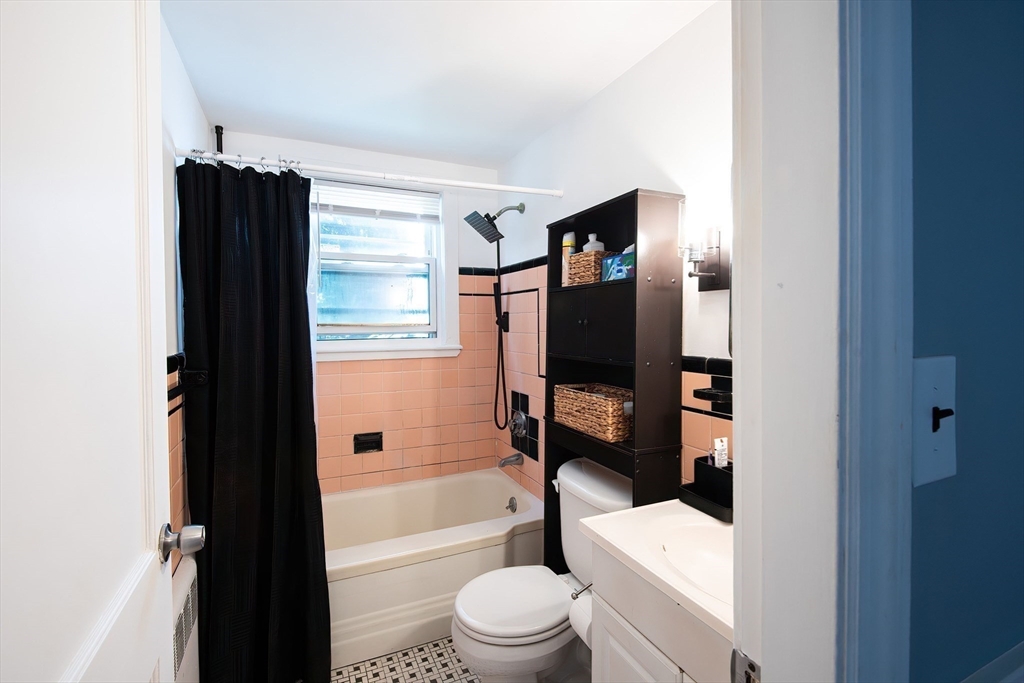 9 Andria Road Boston, MA 02136 - Photo 8 of 27 Gallery Image 8