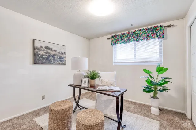 $650,000 | 11127 West W Mowhawk Drive, Boise, ID 83709