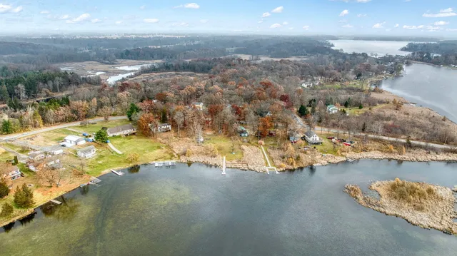 $150,000 | 7640 Napoleon Road, Jackson, MI 49201