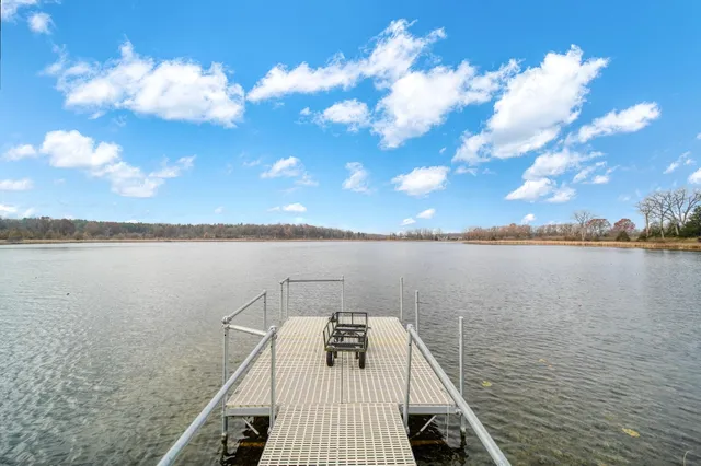 $150,000 | 7640 Napoleon Road, Jackson, MI 49201