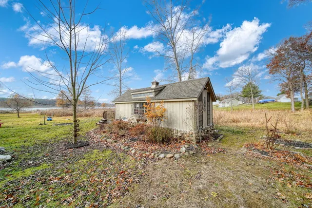 $150,000 | 7640 Napoleon Road, Jackson, MI 49201