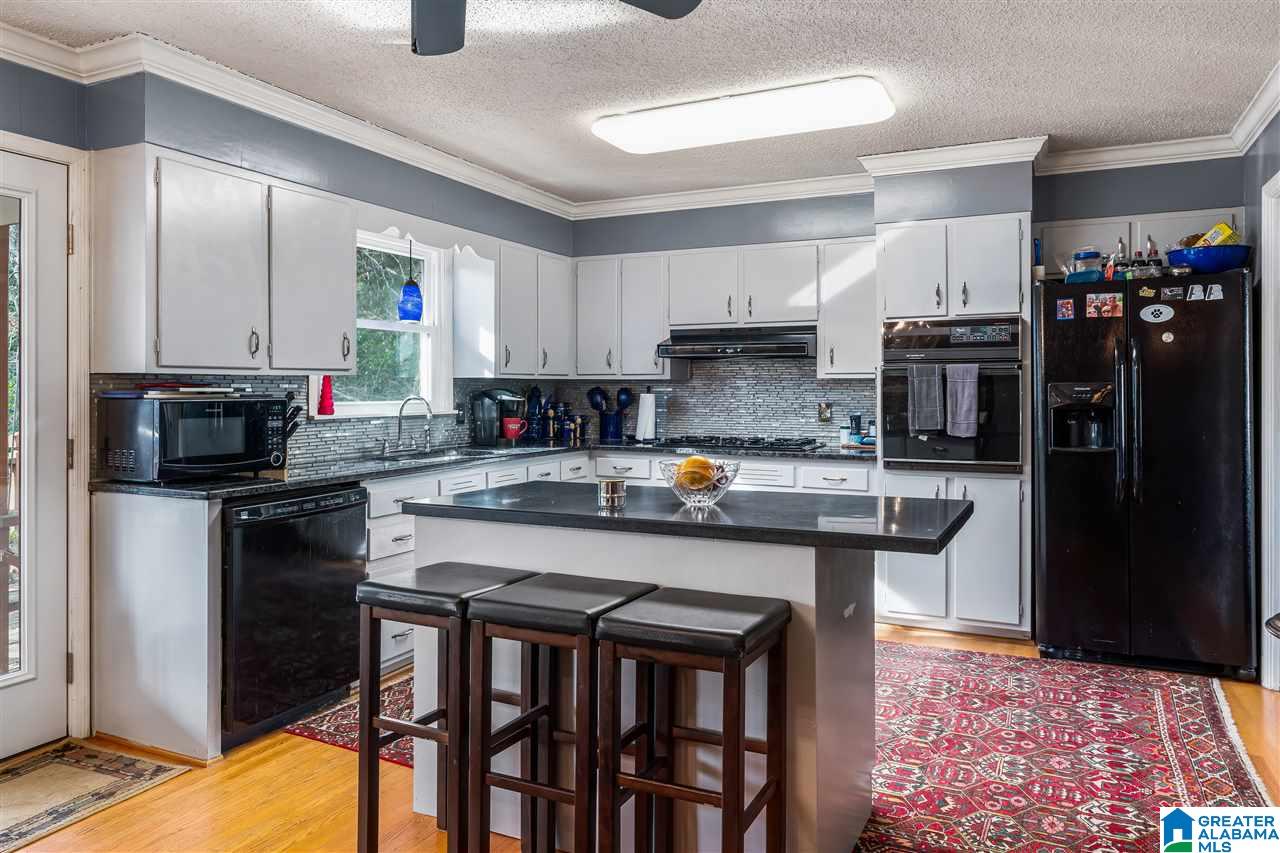 5925 Southcrest Road Birmingham, AL 35213 - Photo 8 of 25