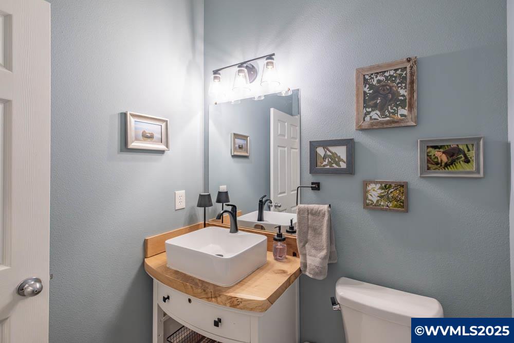 345 Jadon Drive Lebanon, OR 97355 - Photo 17 of 38