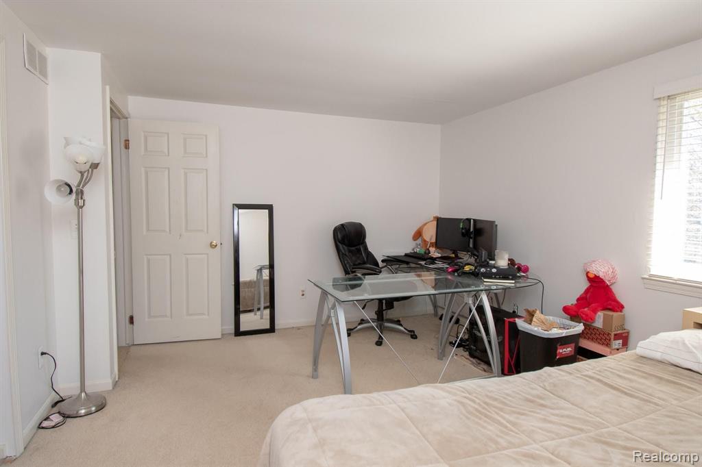 779 Baylor Road Rochester Hills, MI 48309 - Photo 14 of 20