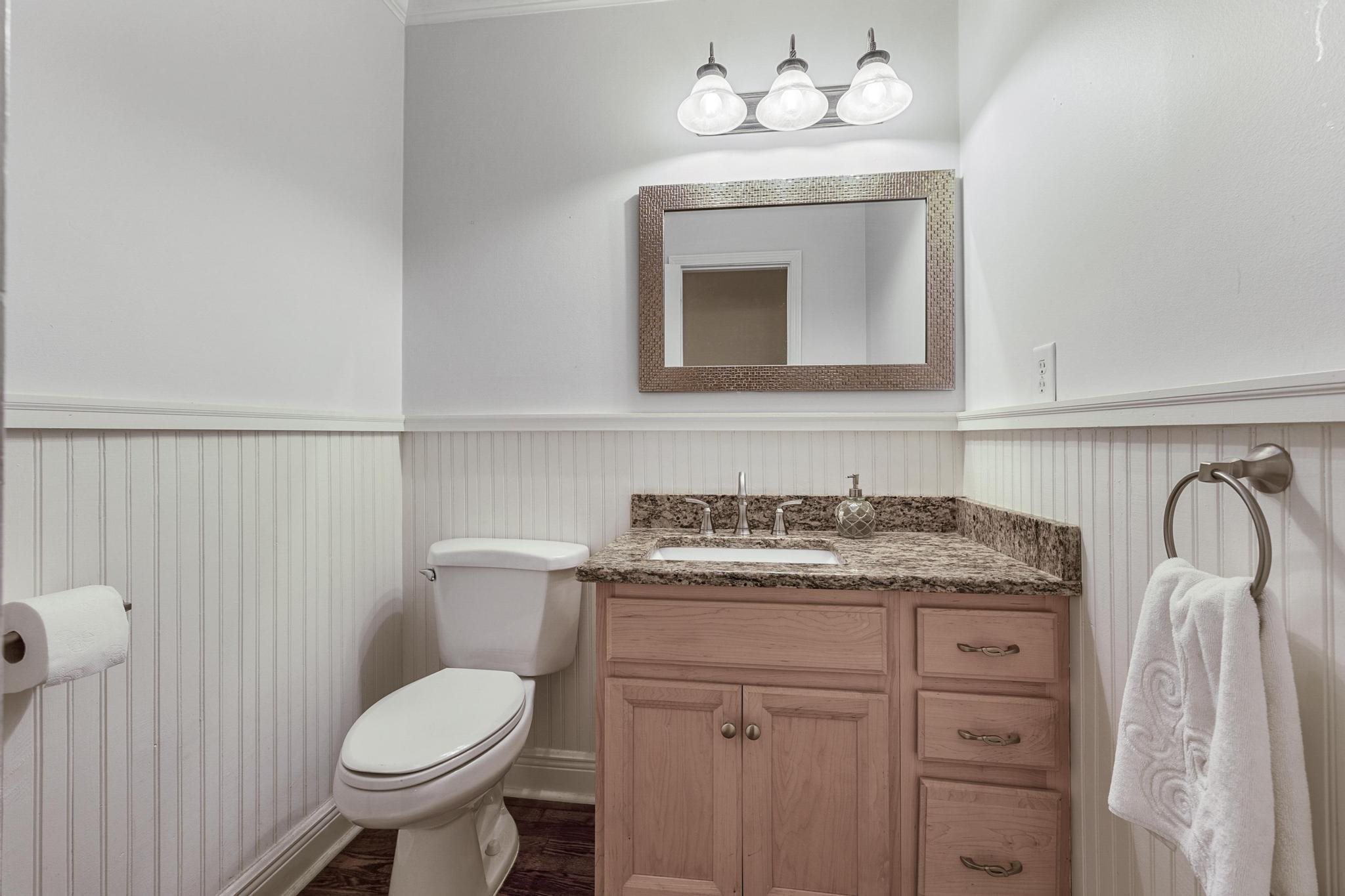 426 Gibbs Road Pensacola, FL 32507 - Photo 8 of 35