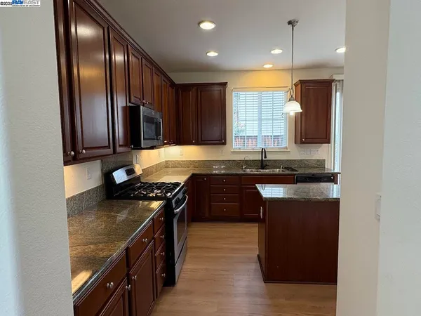 $3,000 | 192 South Tranquilidad Street, Mountain House, CA 95391