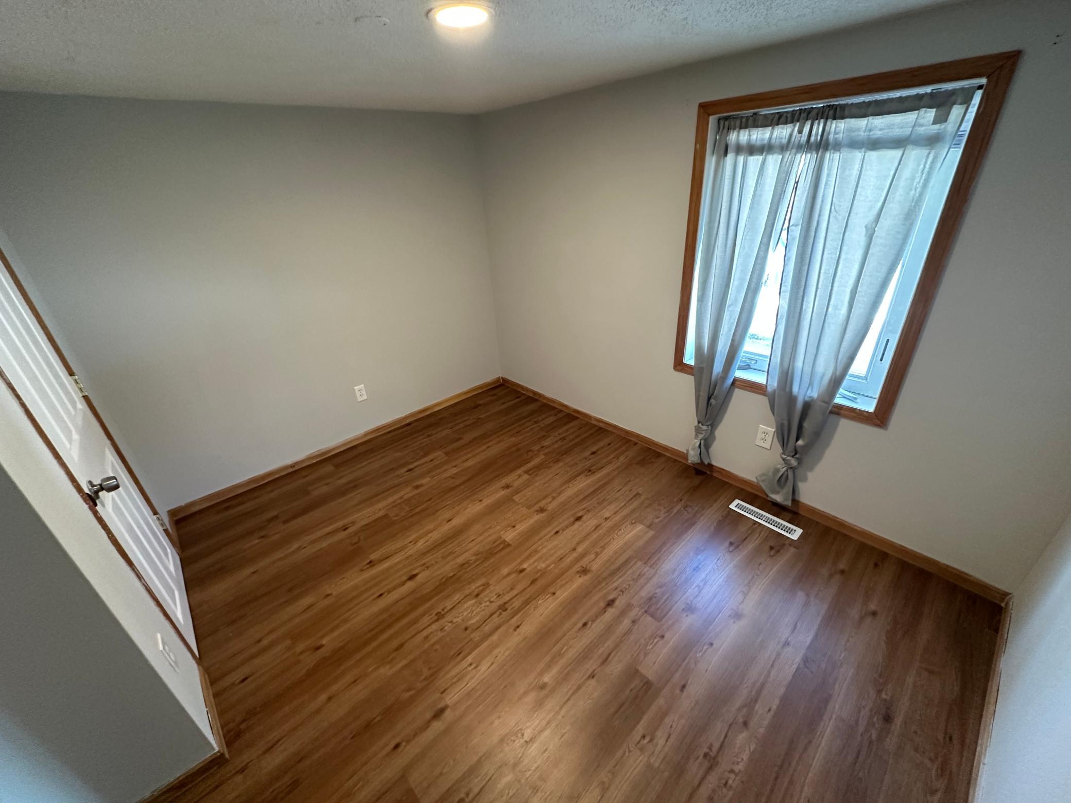 511 3rd Street Northeast St. Cloud, MN 56304 - Photo 16 of 20