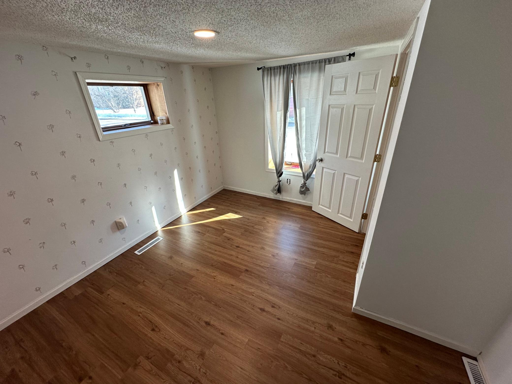 511 3rd Street Northeast St. Cloud, MN 56304 - Photo 17 of 20