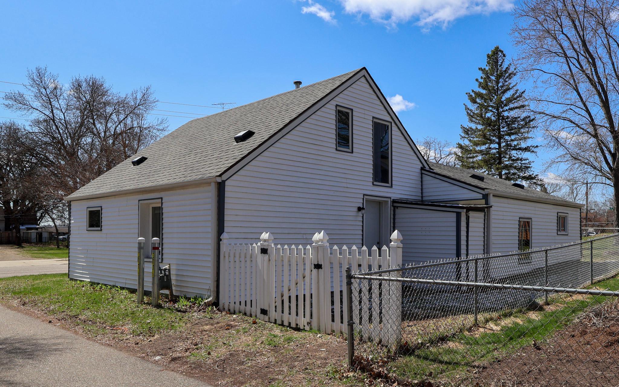 511 3rd Street Northeast St. Cloud, MN 56304 - Photo 4 of 21