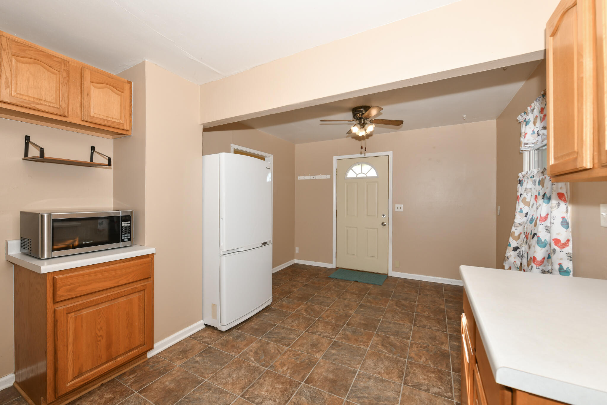 1601 Richard Avenue Mount Pleasant, WI 53403 - Photo 14 of 33 HEN_ (14)