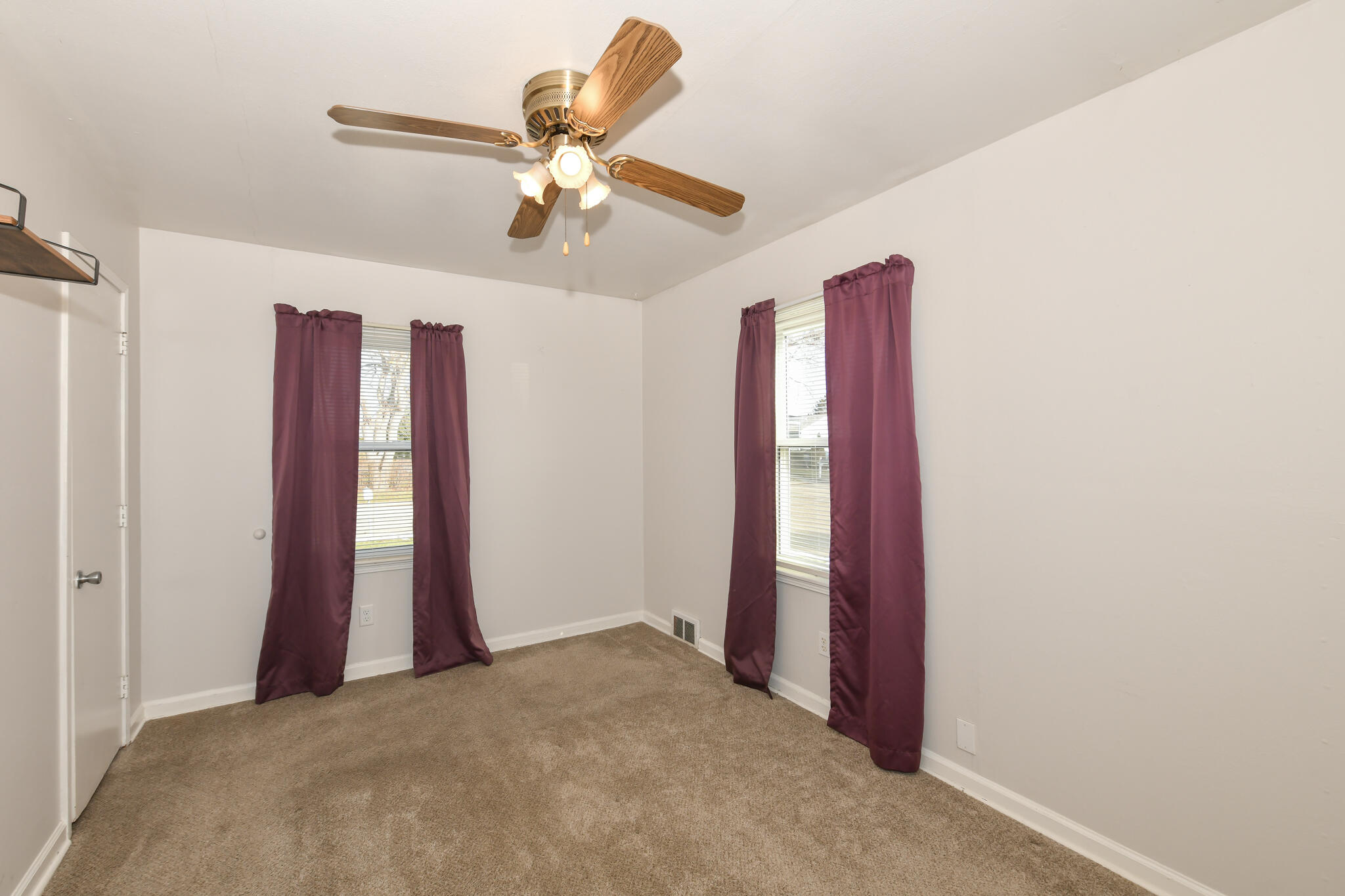 1601 Richard Avenue Mount Pleasant, WI 53403 - Photo 19 of 33 HEN_ (19)