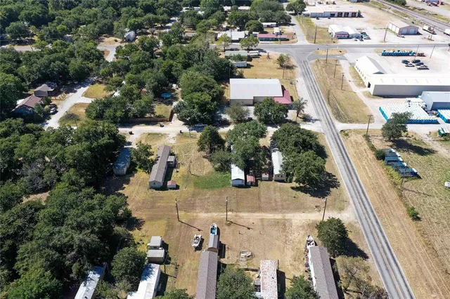 $359,900 | 205 North Davis Street, Chico, TX 76431