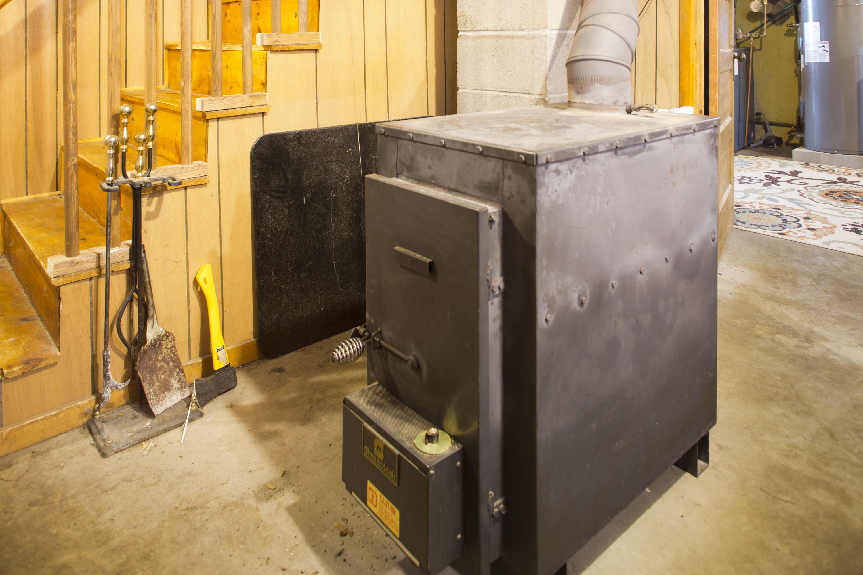 446 Lower Detroit Road Plymouth, ME 04969 - Photo 15 of 26 Woodstove