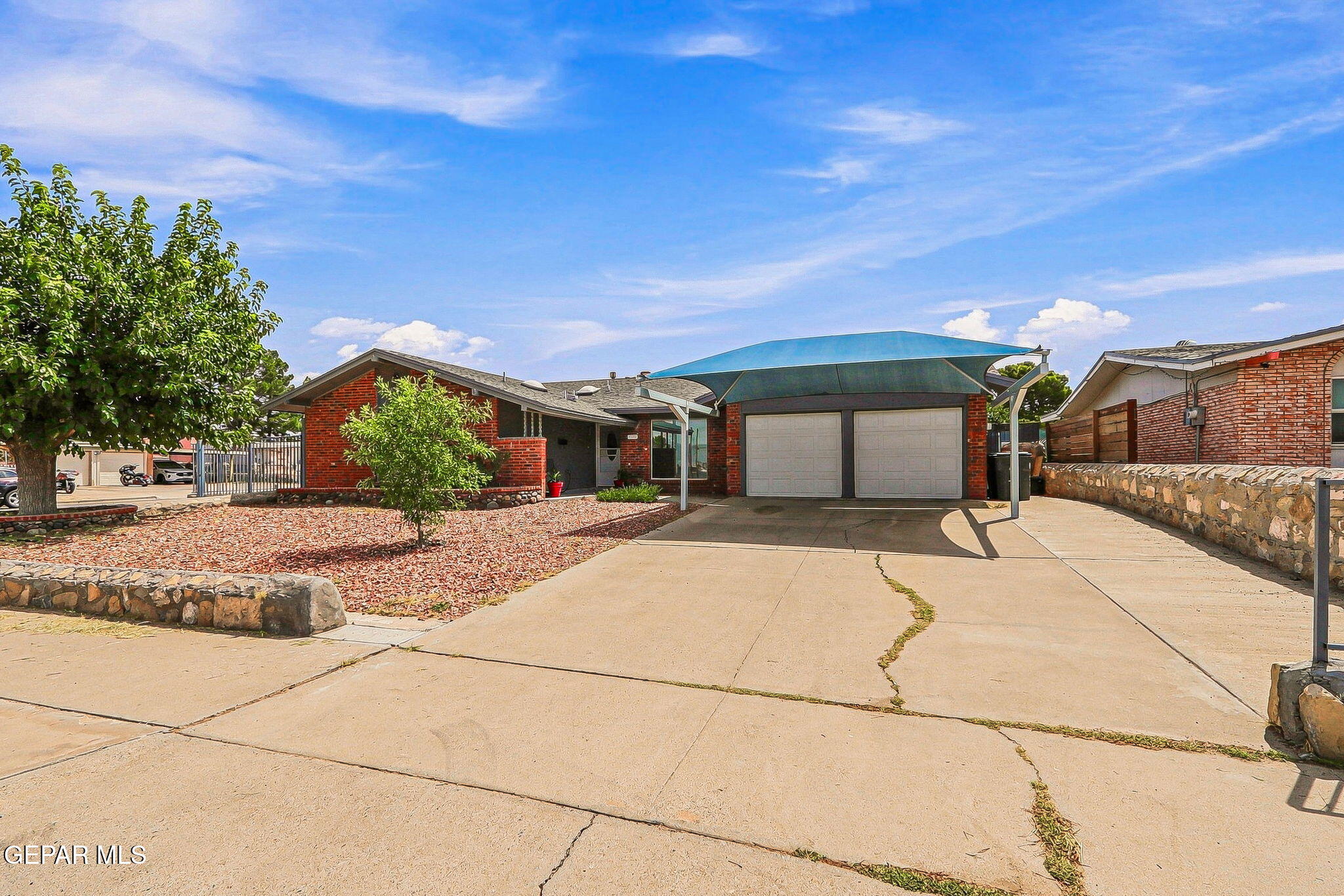 10301 Darin Road El Paso, TX 79925 - Photo 2 of 38 1-web-or-mls-IMG_7677