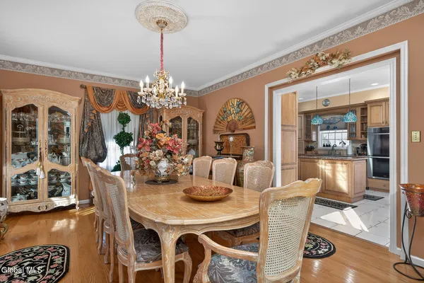 $659,000 | 5 Cephalonia Drive, Niskayuna, NY 12309