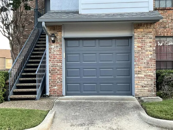 $2,200 | 3101 Townbluff Drive, Unit 423, Plano, TX 75075
