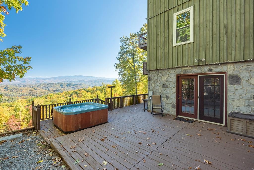 706 Shell Mountain Road Sevierville, TN 37876 - Photo 26 of 32 Gallery Image 26
