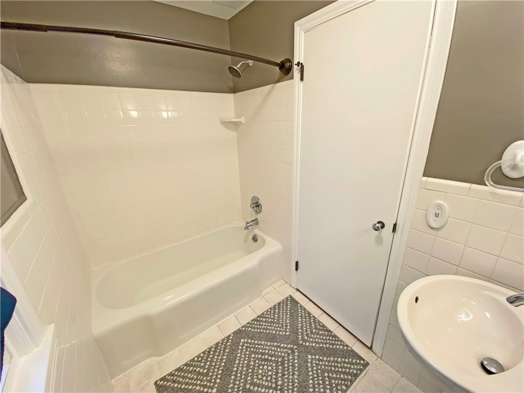 80 Penarrow Road Brighton, NY 14618 - Photo 23 of 38