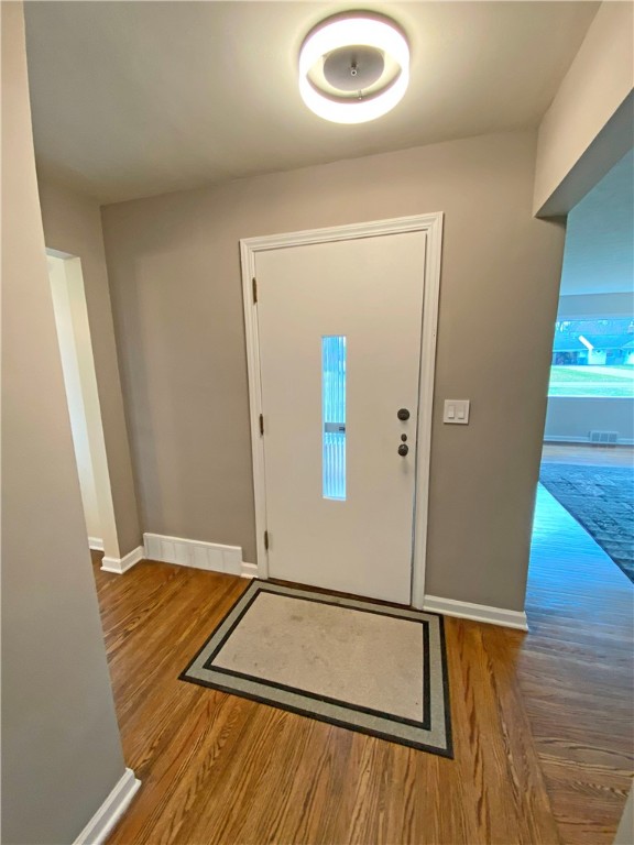 80 Penarrow Road Brighton, NY 14618 - Photo 5 of 38