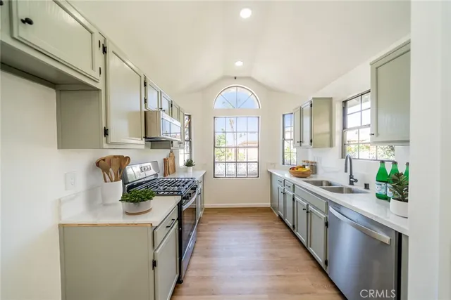 $599,900 | 14549 Southwood Drive, Fontana, CA 92337