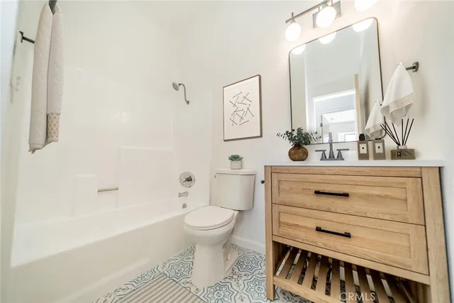 $599,900 | 14549 Southwood Drive, Fontana, CA 92337