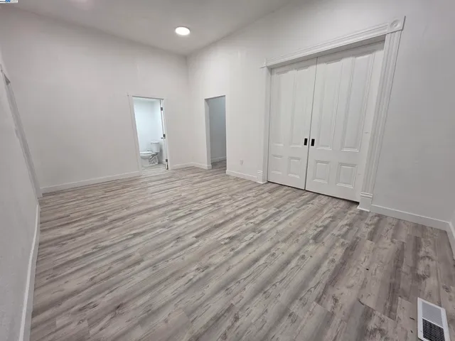 $489,999 | 220 East Lodi Avenue, Lodi, CA 95240