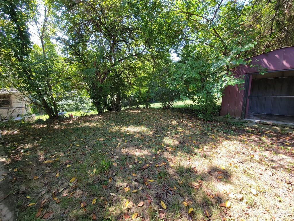 12 Porter Road New Eagle, PA 15067 - Photo 2 of 11 Gallery Image 2