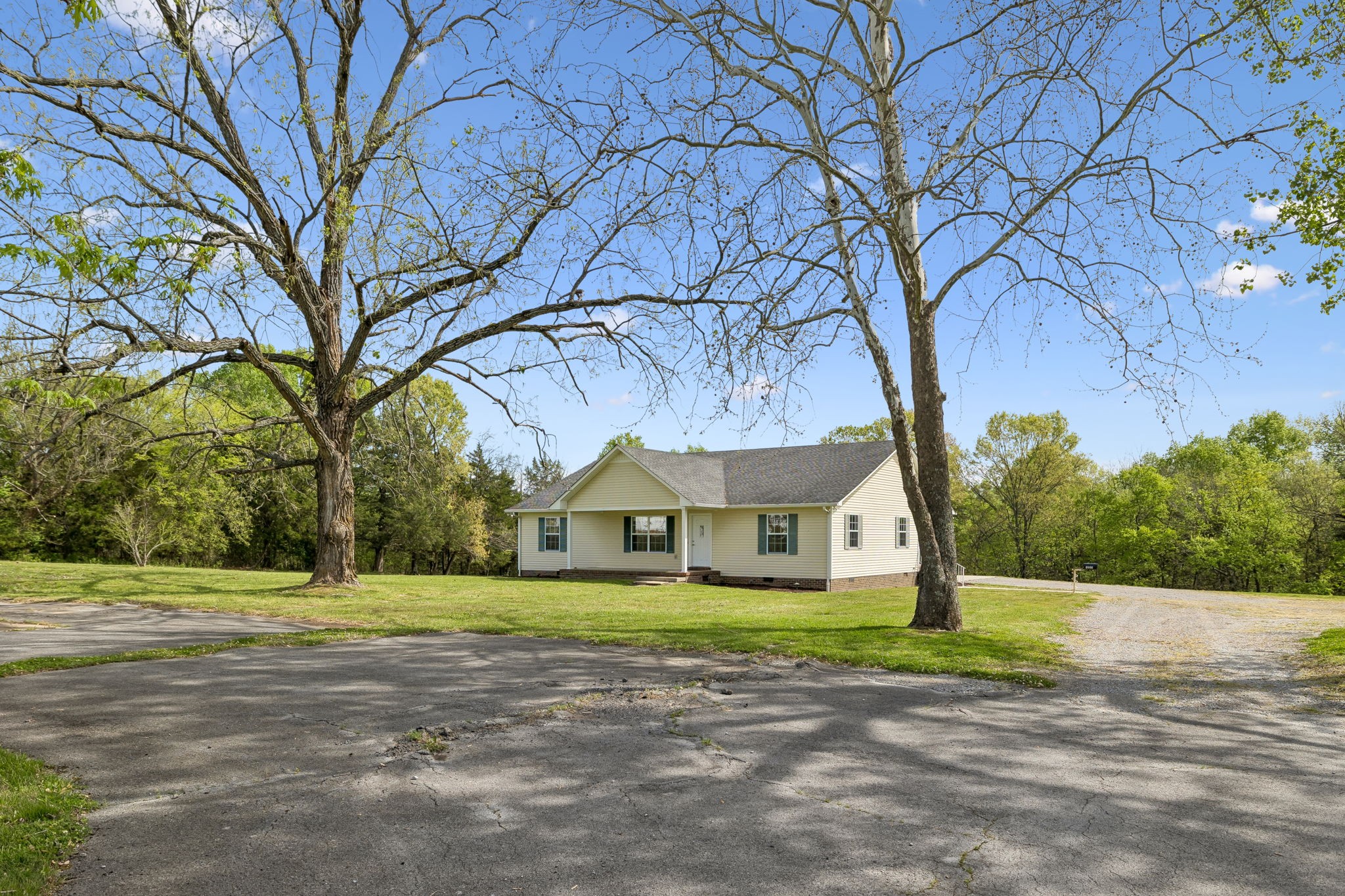 1235 Yell Road Lewisburg, TN 37091 - Photo 2 of 96
