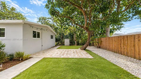 $4,200 | 3630 Percival Avenue, Unit 3630, Miami, FL 33133