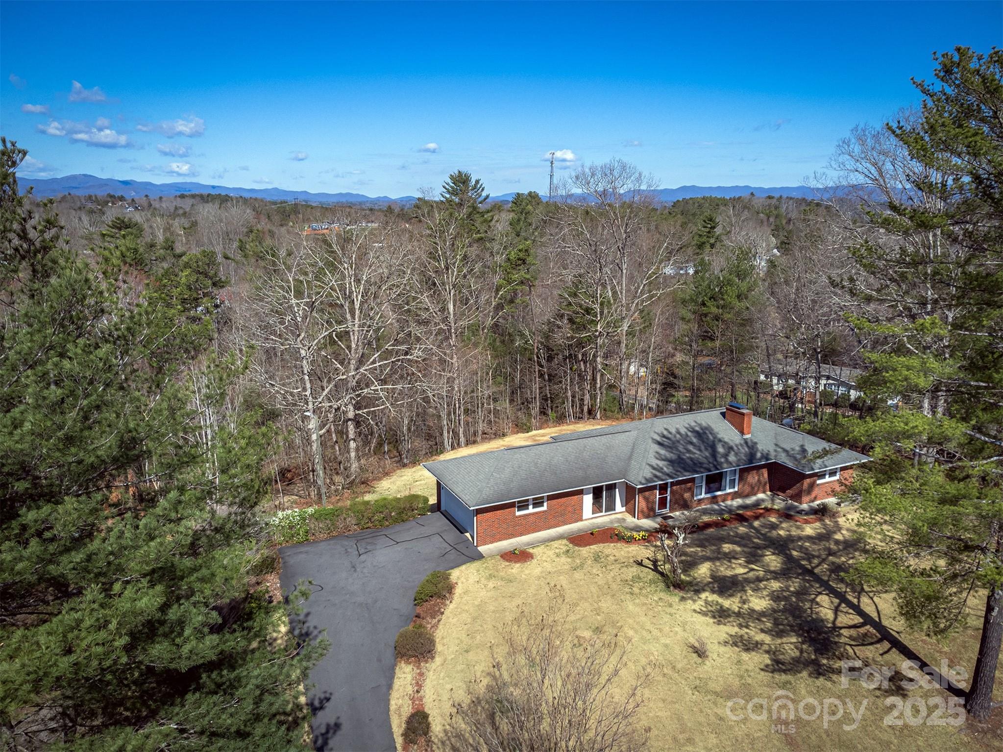 770 New Stock Road Weaverville, NC 28787 - Photo 35 of 37 Gallery Image 35
